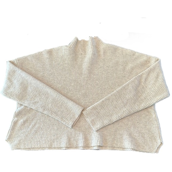 BP Oversized Cropped Mock Turtleneck Sweater Heather Cream - Women’s L - Picture 2 of 6